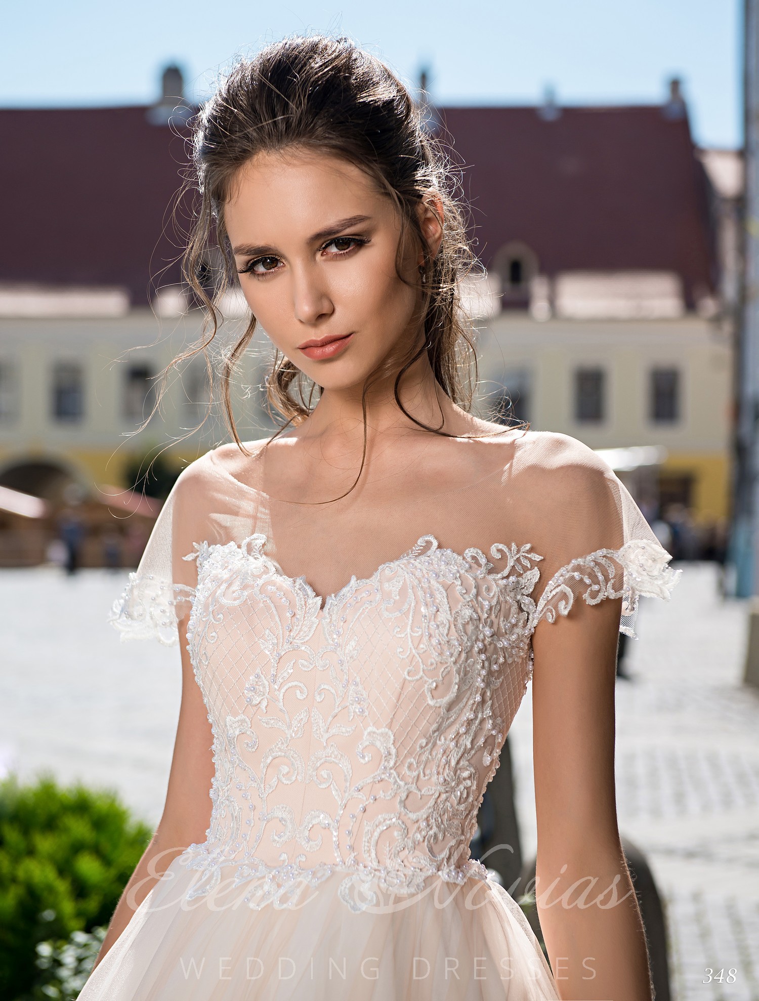 Wedding dress a-line cream color from Elena Novias
